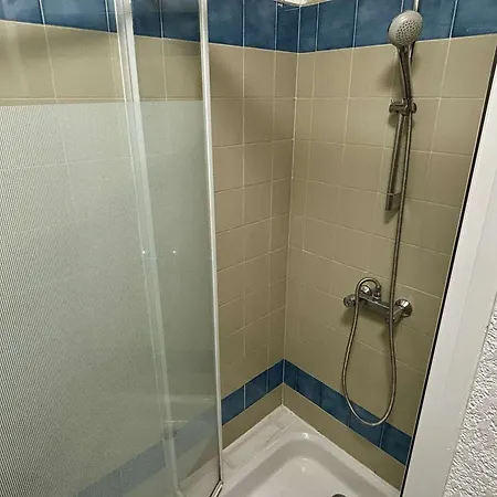 Apartment Cosy A 100m De La Avec Piscine, Parking Prive Et Loggia Vitree - Fr-1-225-706 Argeles-sur-Mer